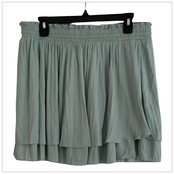 ✨Free People Mint Green Blouse And Skirt Set✨ - Picture 4 of 5